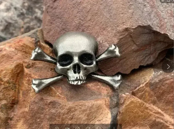 Skull Alloy Brooch - Gothic Statement Pin - Accessories