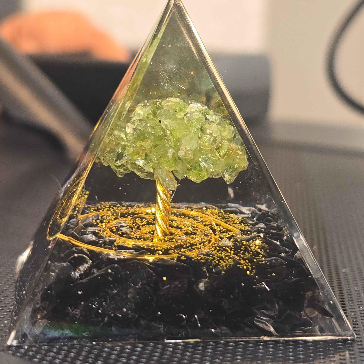 Energy Pyramid Orgonite Tree - Spiritual Crystal Healing Gift for Positive Energy - Home Decor