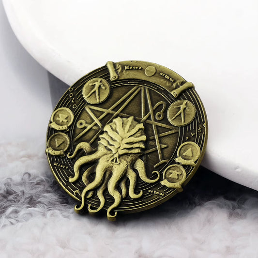 Cthulhu Pentagram Coin — HP Lovecraft Necronomicon Sigil